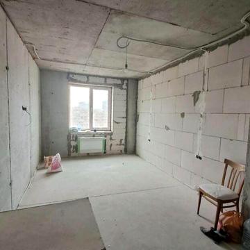 Продам 2-х комнатную квартиру в сданном доме на Сахарова