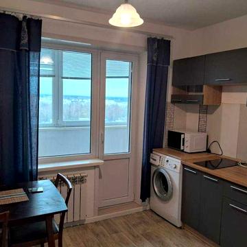 Здам в оренду 2 кімнатну квартиру вул. Закревського 67