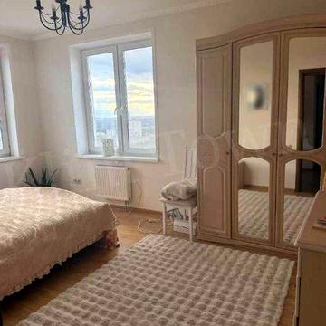 Продається 1 кімнатна квартира у ЖК «Сосновий бір»