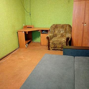 Сдам 1 ком квартиру в центре.