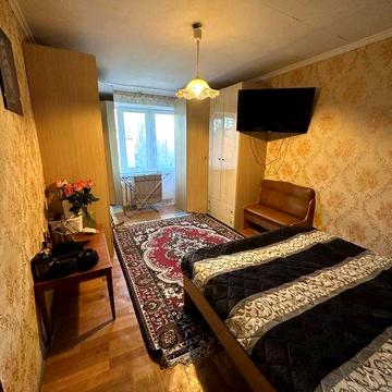 Сдам  1 ком.квартиру красный камень ул.Коробова