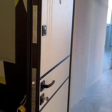 Продам квартиру власник,новобуд 33500 ЖК Пелюстковий