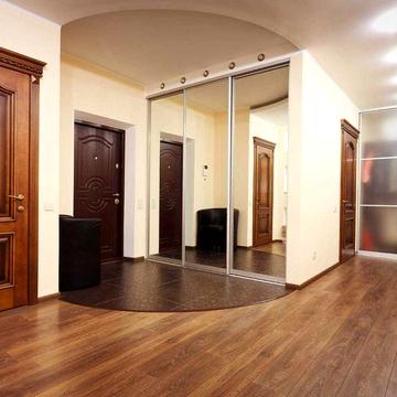 Оренда 3-кімнатної квартири, 115 м², Деснянський район. Цвєтаєвої Марини 13