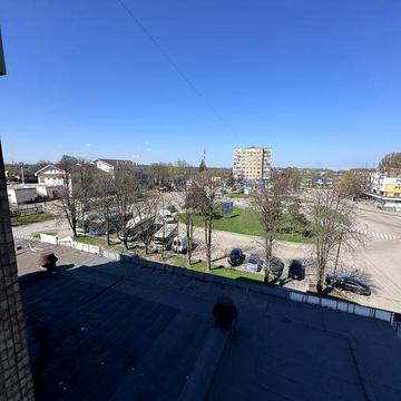 Сдам 3 х комнатную квартиру возле ЖД