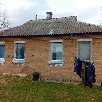 Продаж великого будинку