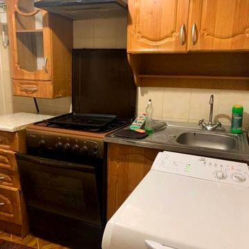 Оренда трьох  кімнатноі квартири на Дубово