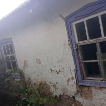 Продам будинок (територію)