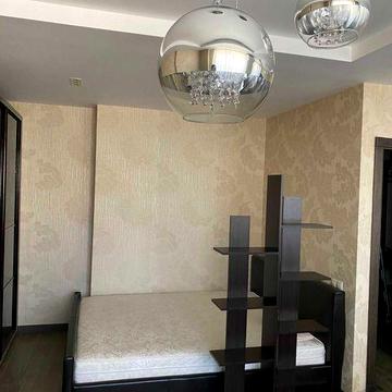 Здам однокімнатну  проспект Академіка Глушкова 9 Д