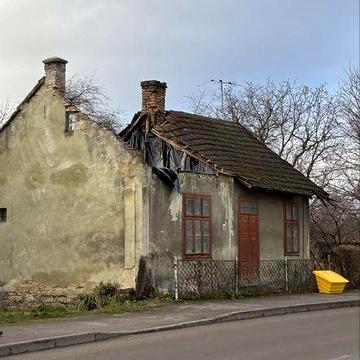 Пподаж будинку смт Олесько