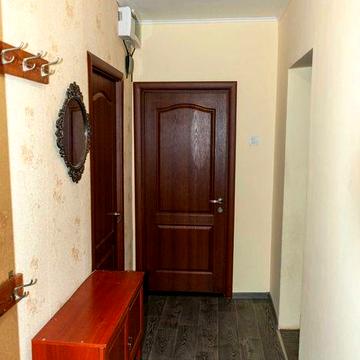 Срочно!!Продам 3-х комнатную квартиру