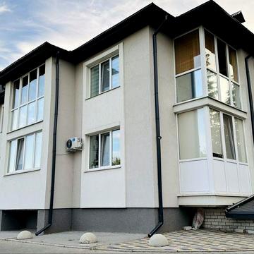 Продам 1-кімнатну з укриттям та паркомісцем