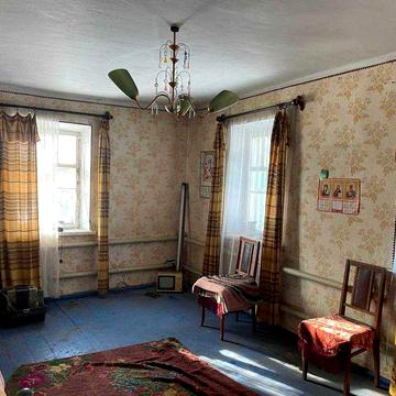 Продам дом в г. Верховцево в хорошем местоположении.