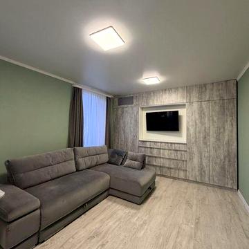 Продаж двокімнатної квартири на Полтавській