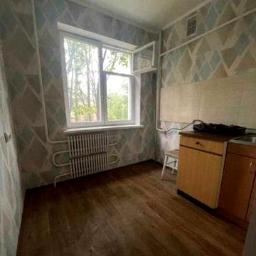 Продам 2к.кв. 531 м/р, ул. Непокоренных
