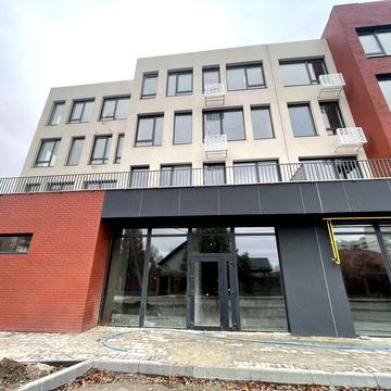 Продаю 1-кімнатну квартиру з чорновим ремонтом ЖК Петрівське містечко 2