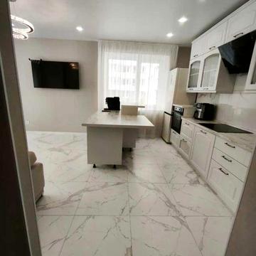 Продаж 2-кімнатної квартири в гарному районі, 68 кв.м площа, відмінний стан житла, новий дорогий сучасний ремонт. Продаж з технікою та меблями