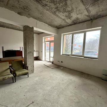 Продається 1-кім. квартира на вул. Шухевича (ТЦ Майдан)