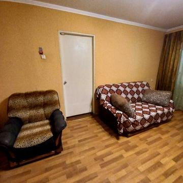 Долгосрочная аренда 1кв. 4/9. Пески. Ул. Водограйная