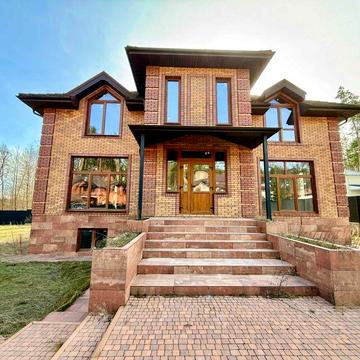 Будинок в Стоянці