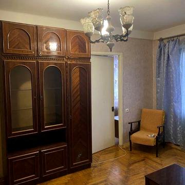 Продается  3 ком.-ра Правый