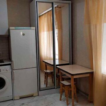 Реальная Сдам 1к гостинку Новострой м. Ботсад, Научная 1 этаж