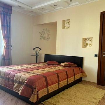 Здається  Шикарна 4 кімнатна квартира район Поділля.