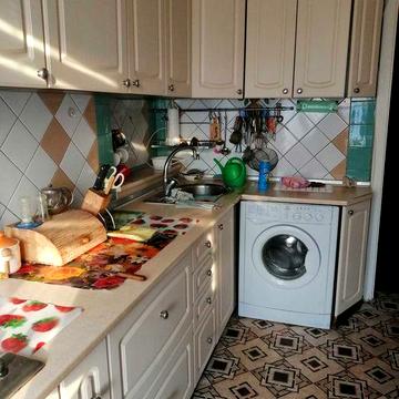 Здається в оренду 2-хкімнатна квартира