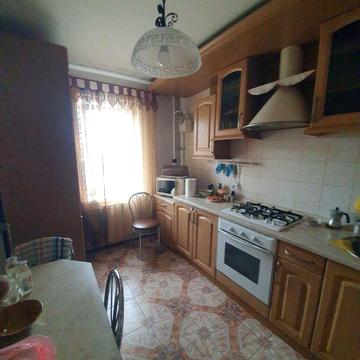 Продаж 3 кімнатної квартири в центрі