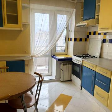 Оренда двох - кімнатноі квартири