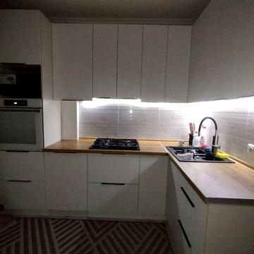 продам квартиру м-н орельский