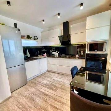 Продам 5 к Видову квартиру Лівий берег ЖК 10 мікрорайон