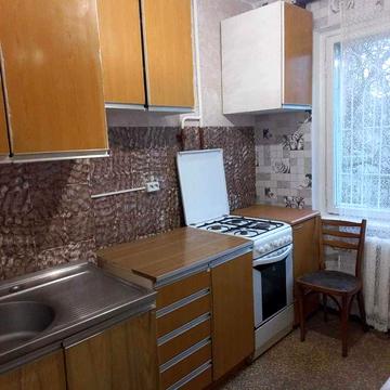 Аренда  2 комнатной квартиры в Киевском районе/ул,Королева. 2 этаж! Газ!