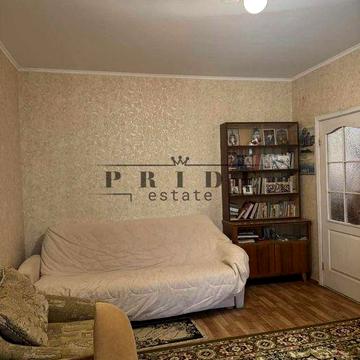 Продаж 1 кімнатної квартири на Позняках , вул. Драгоманова 6/1