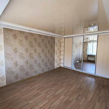 Продам 2 кімнатне приміщення в гуртожитку 38.6 кв.м. квартиру Харків Докучаївське