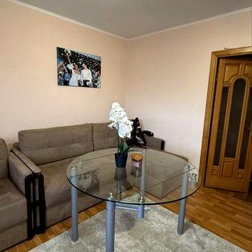 Продам 2 комнатную в Приднепровске