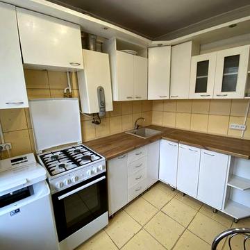 Оренда 3 кімнатної квартири в Центрі міста(Паркова)