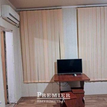 Продам 1 ком квартиру в Центре.