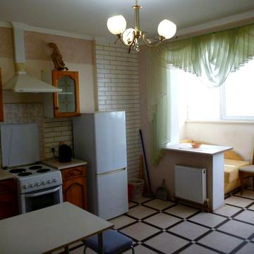 Сдам уютную однокомнатную в ЖК на Небесной сотни, Таирова