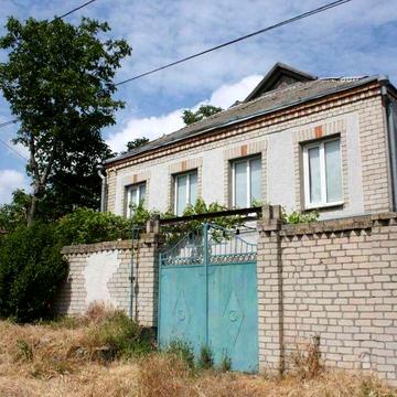 Продам великий цегляний будинок в Миколаєві