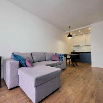 Оренда двокімнатної квартири Studio 45m2 в ЖК Seven на березі Дніпра