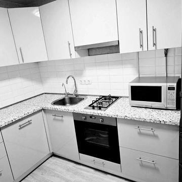 Аренда 2 ком/кв Центр/низ пр.Поля/Шнеерсона