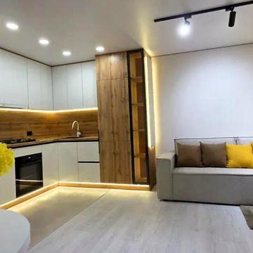 Продаж 2к квартири 58 кв. м на вул. Смакули