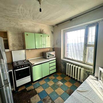 Продам 3х.квартирк на Ж/М Тополь-3, чешка.