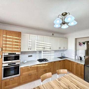 Оренда стильного котеджу біля Львова | Зимна Вода