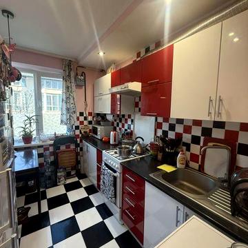 Продаж 3-кімнатної квартири м.Львів вул, Хуторівка 40