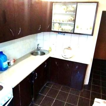 Оренда 3-кімнатної квартири на Воскресенці