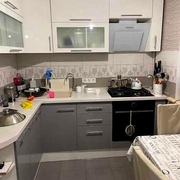 Продам 3к квартиру Новые Дома Харьковских Дивизий Армейская