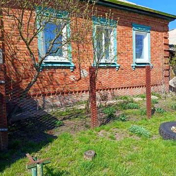 Продам дом в пгт. Малиновка, центр