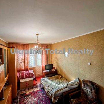 Позняки! 2 кімнатна квартира 55м2 біля метро! Вулиця Анни Ахматової 17