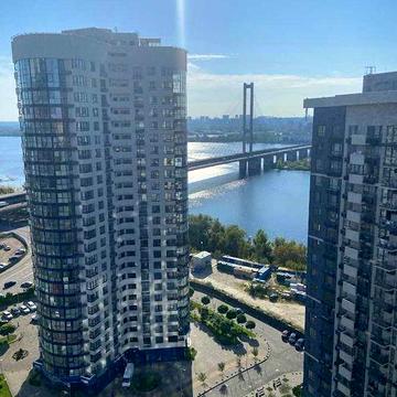 В ЖК Зарічний здається нова, сучасна квартира-студія 30м з неймовірним видом на Дніпро!